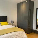 Liverpool City Princes Dock Apartment