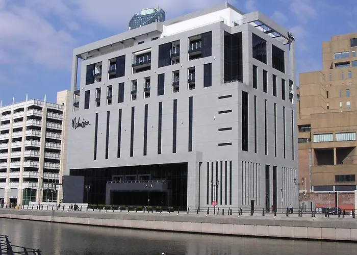 Liverpool City Princes Dock Apartment